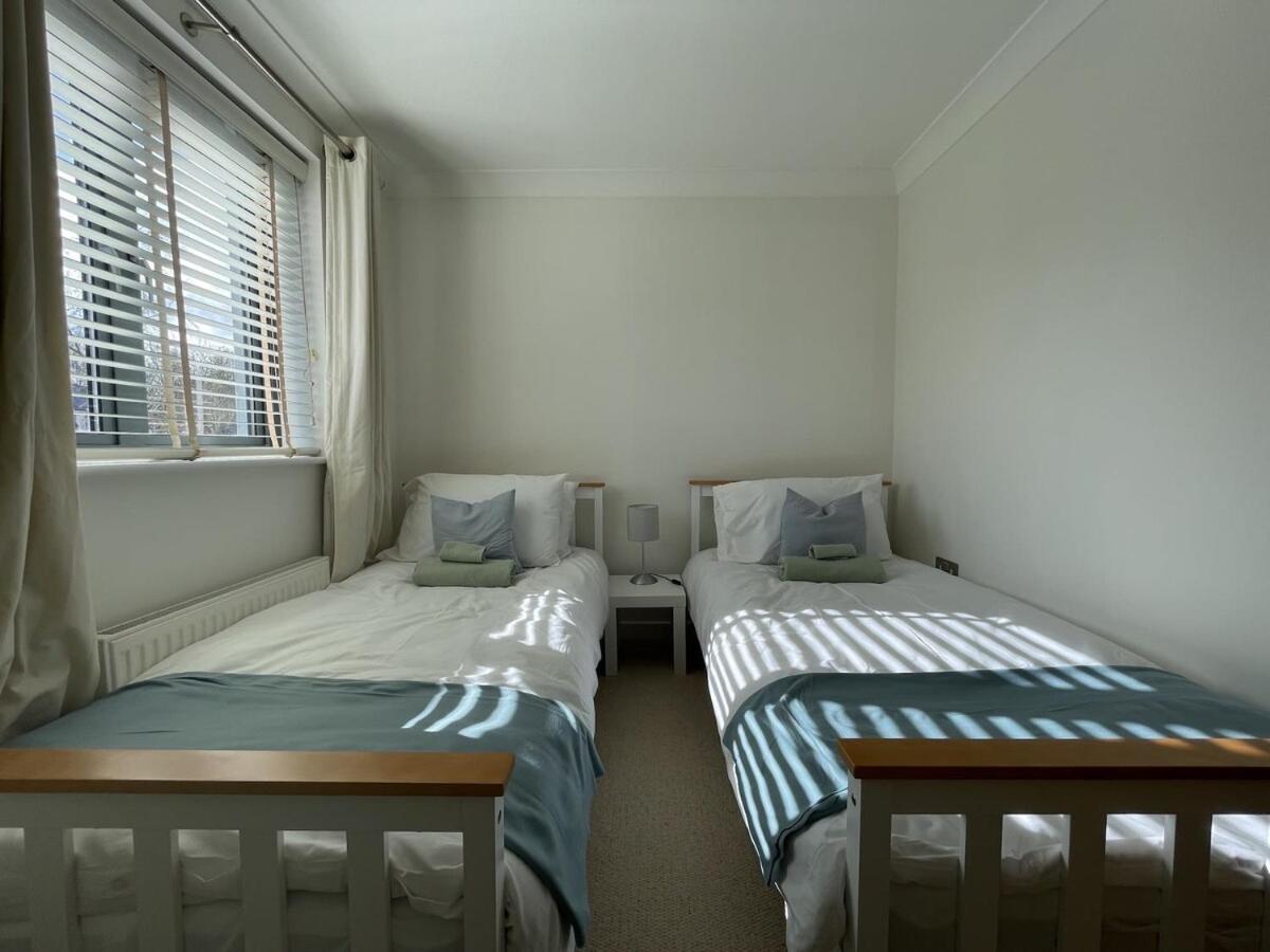 Comfortable Home W Private Parking Charlestown Charlestown  Exteriör bild